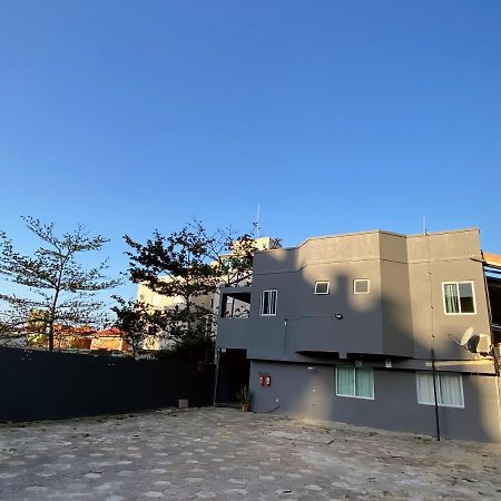 Appartement Residencial Melfi 3 Ap 3 à Bombinhas Extérieur photo